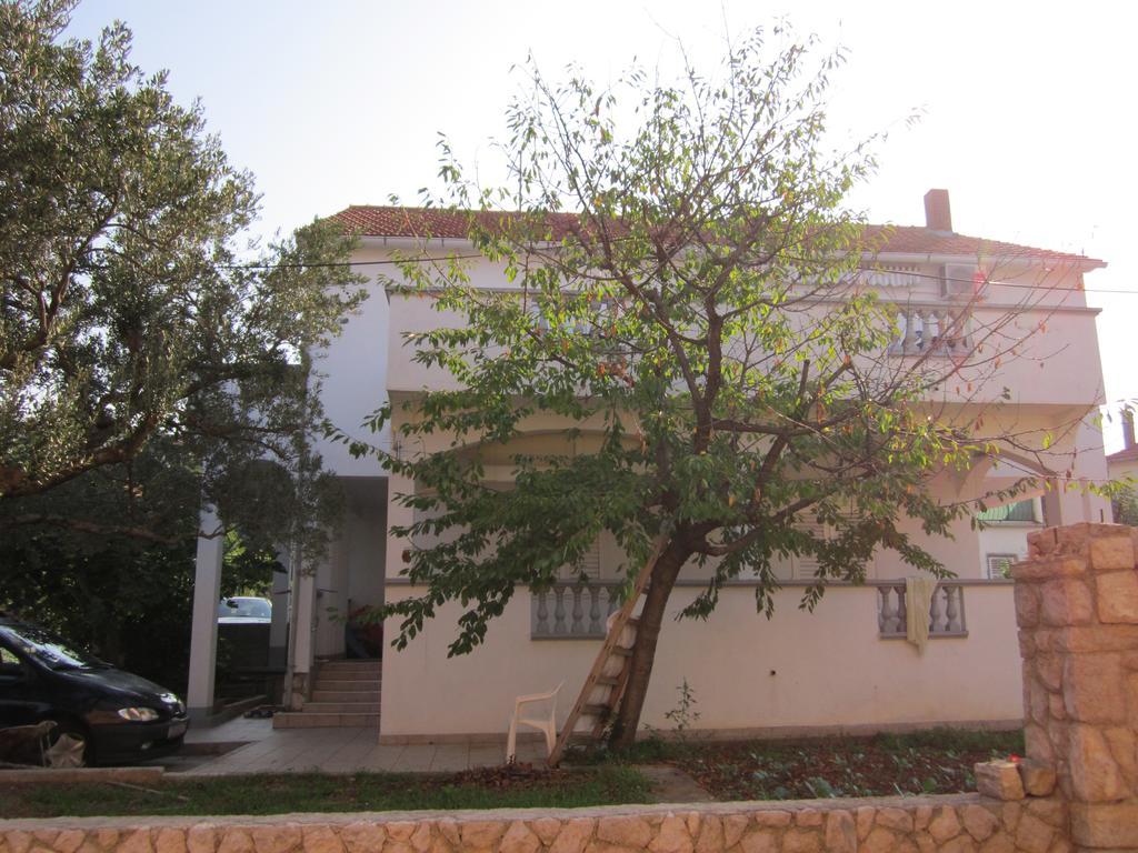 Apartmani Lukacic Biograd Na Moru Exterior photo